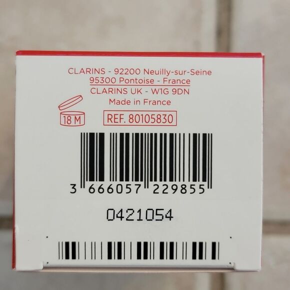 Clarins Bright Plus Advanced Serum - White and Red - Picture 5 of 5